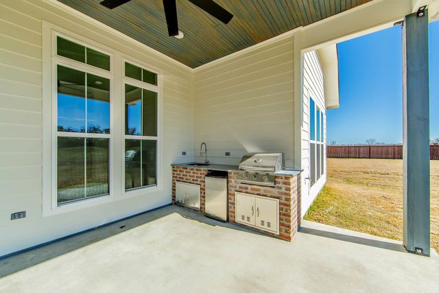 222 Rue Richard, Gray, LA 70364