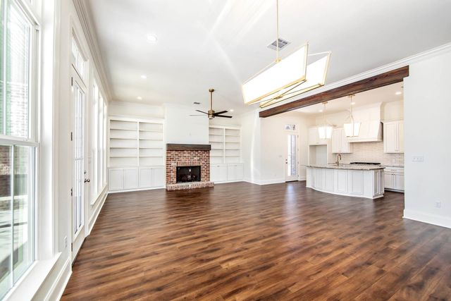 222 Rue Richard, Gray, LA 70364