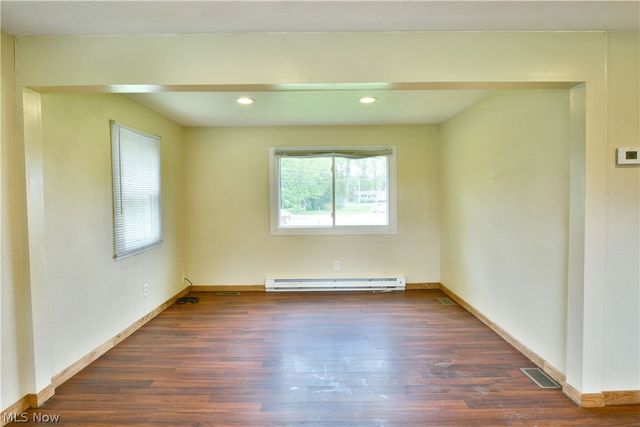 800 N Leavitt Road, Leavittsburg, OH 44430