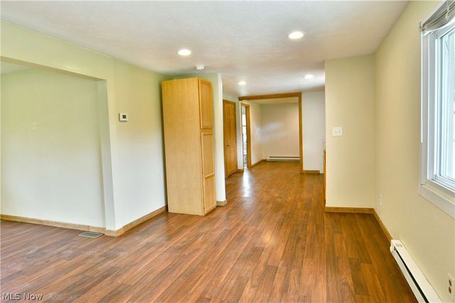 800 N Leavitt Road, Leavittsburg, OH 44430