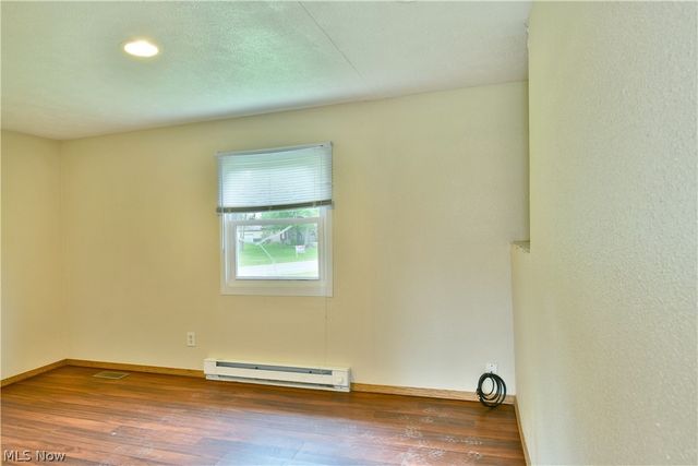 800 N Leavitt Road, Leavittsburg, OH 44430