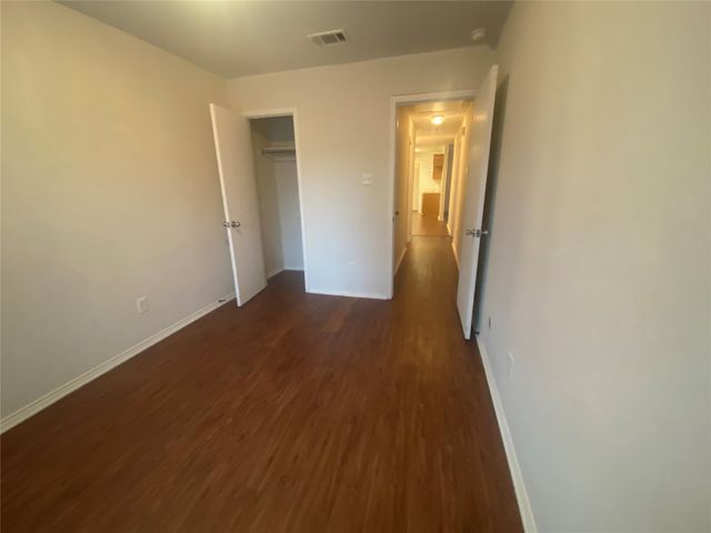 2302 Coleman Avenue, Fort Worth, TX 76105