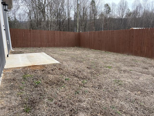 128 County Road 882, Etowah, TN 37331