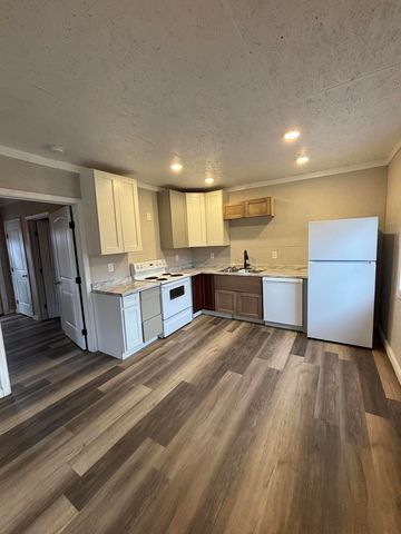 128 County Road 882, Etowah, TN 37331