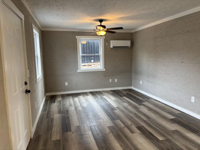 128 County Road 882, Etowah, TN 37331