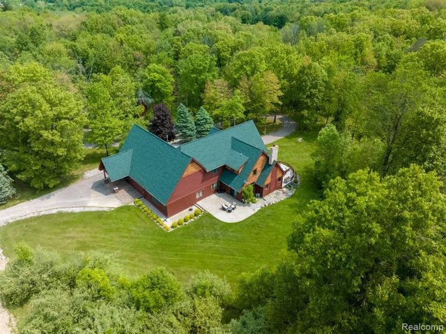 4832 Hosner Road, Oxford, MI 48370