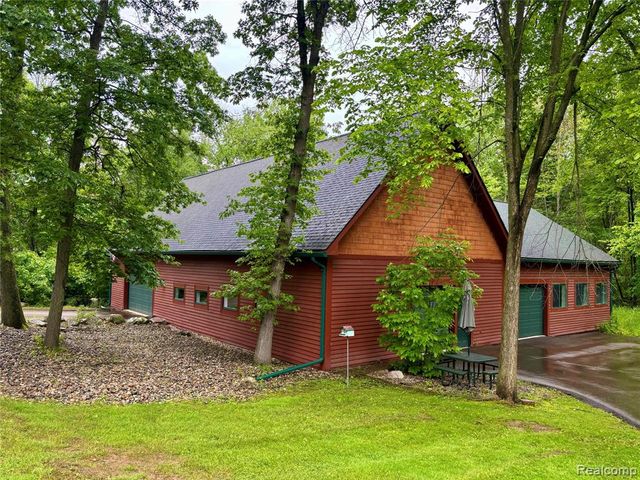 4832 Hosner Road, Oxford, MI 48370