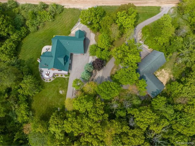 4832 Hosner Road, Oxford, MI 48370