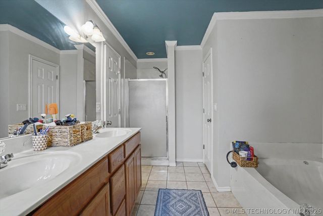 1321 S 214th West Avenue, Sand Springs, OK 74063
