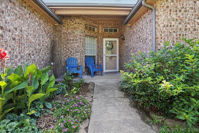 1321 S 214th West Avenue, Sand Springs, OK 74063