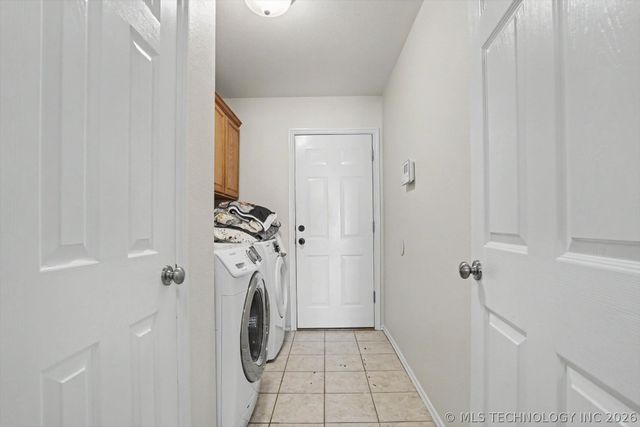 1321 S 214th West Avenue, Sand Springs, OK 74063