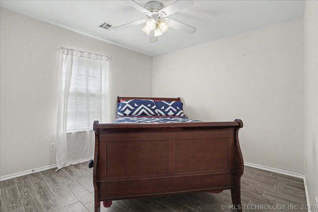 1321 S 214th West Avenue, Sand Springs, OK 74063