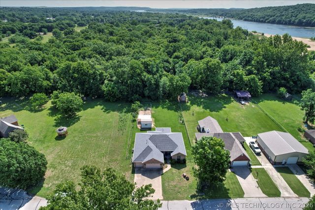 1321 S 214th West Avenue, Sand Springs, OK 74063