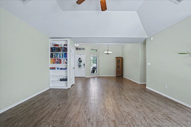 1321 S 214th West Avenue, Sand Springs, OK 74063