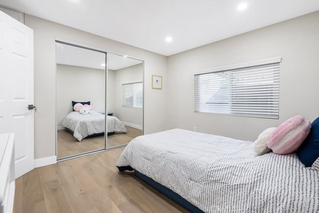 16444 Bolsa Chica 21, Huntington Beach, CA 92649