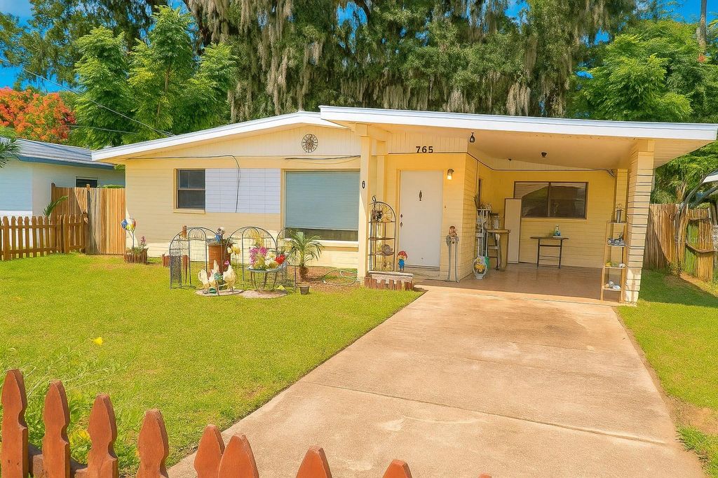 765 GREENWAY PLACE, Daytona Beach, FL 32114