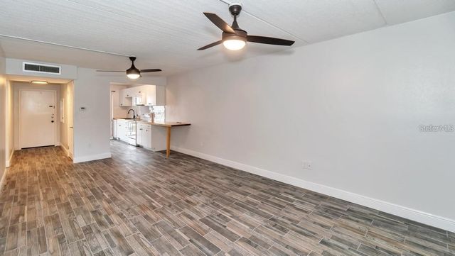 4435 1ST STREET NE 308, St Petersburg, FL 33703