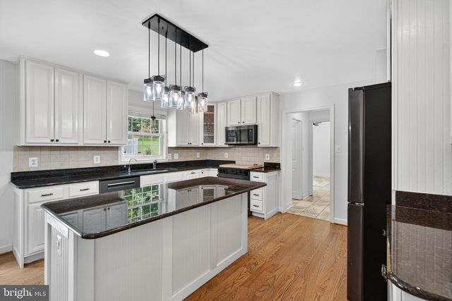 124 FAWN HILLS DR, Fredericksburg, VA 22407