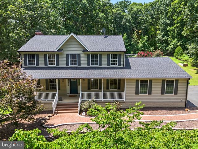 124 FAWN HILLS DR, Fredericksburg, VA 22407