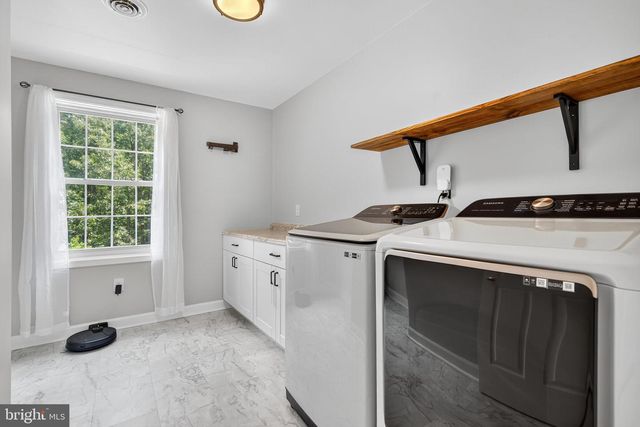 124 FAWN HILLS DR, Fredericksburg, VA 22407