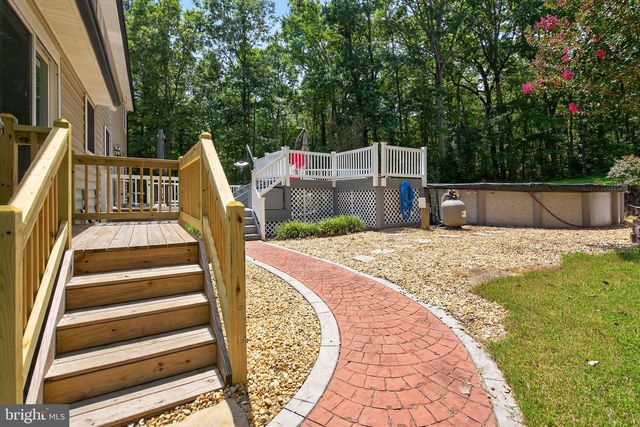 124 FAWN HILLS DR, Fredericksburg, VA 22407