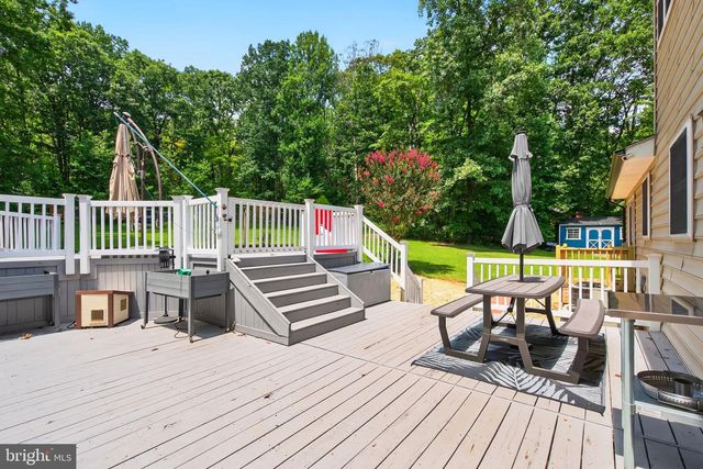 124 FAWN HILLS DR, Fredericksburg, VA 22407
