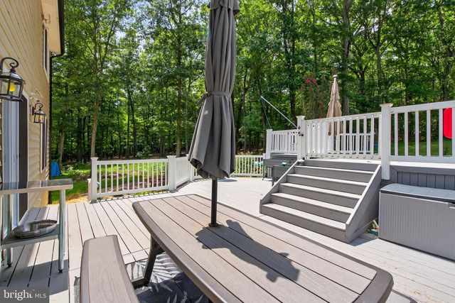 124 FAWN HILLS DR, Fredericksburg, VA 22407