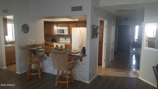 306 W SANDRA Terrace, Phoenix, AZ 85023