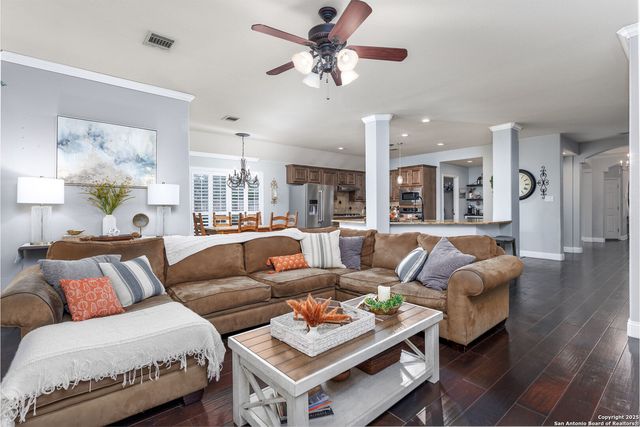 9026 Colfax, Helotes, TX 78023