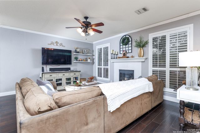 9026 Colfax, Helotes, TX 78023