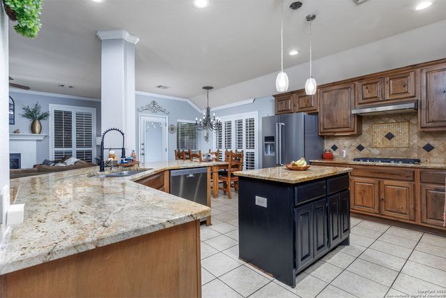 9026 Colfax, Helotes, TX 78023