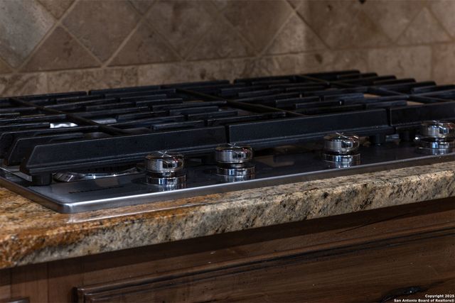 9026 Colfax, Helotes, TX 78023