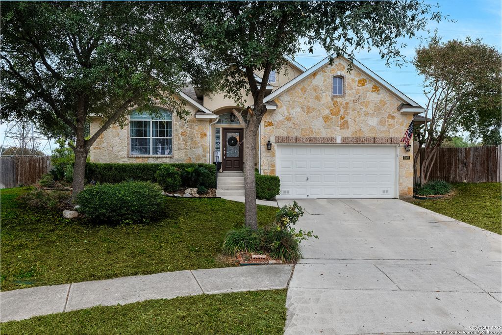 9026 Colfax, Helotes, TX 78023