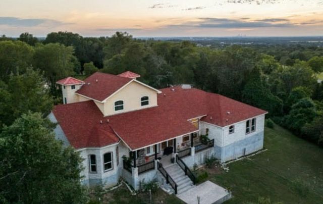 189 Moccasin CYN, Cedar Creek, TX 78612
