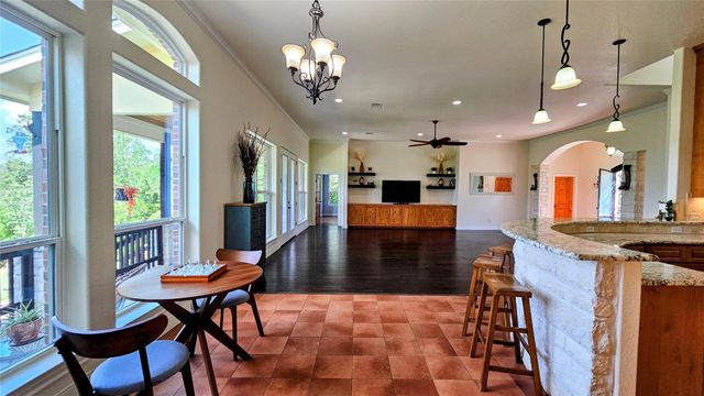 189 Moccasin CYN, Cedar Creek, TX 78612