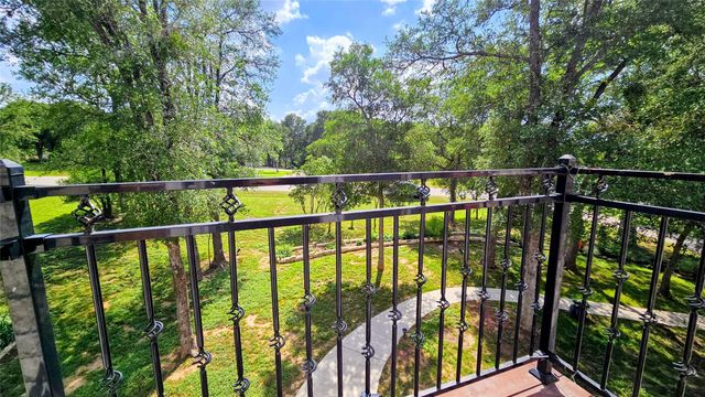 189 Moccasin CYN, Cedar Creek, TX 78612