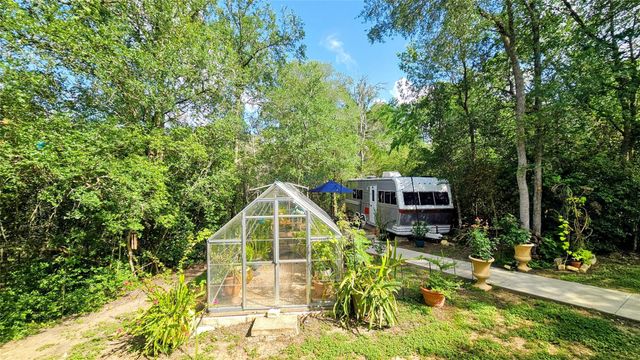 189 Moccasin CYN, Cedar Creek, TX 78612