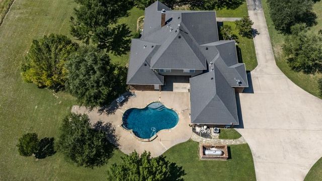334 FM 2264, Decatur, TX 76234