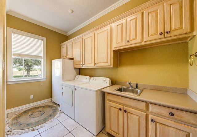 334 FM 2264, Decatur, TX 76234