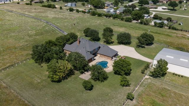 334 FM 2264, Decatur, TX 76234