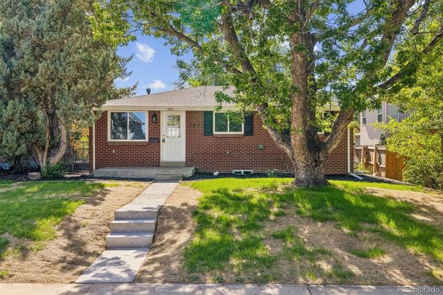 363 S Ivy, Denver, CO 80224