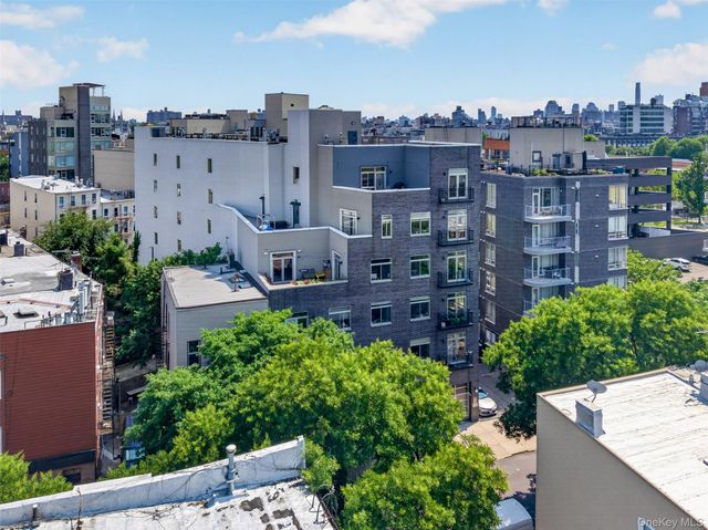100 Engert Avenue 5C, Brooklyn, NY 11222