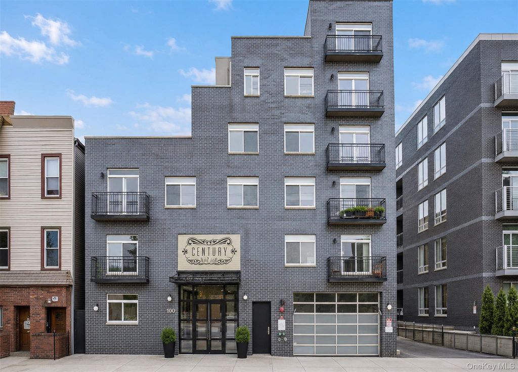 100 Engert Avenue 5C, Brooklyn, NY 11222