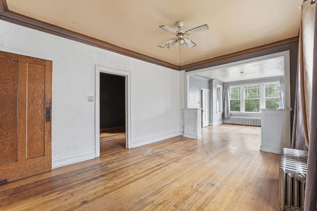 6734 S Maplewood Avenue, Chicago, IL 60629