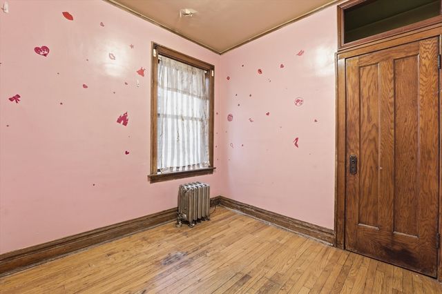 6734 S Maplewood Avenue, Chicago, IL 60629