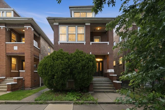 6734 S Maplewood Avenue, Chicago, IL 60629