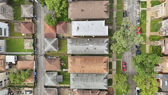 6734 S Maplewood Avenue, Chicago, IL 60629