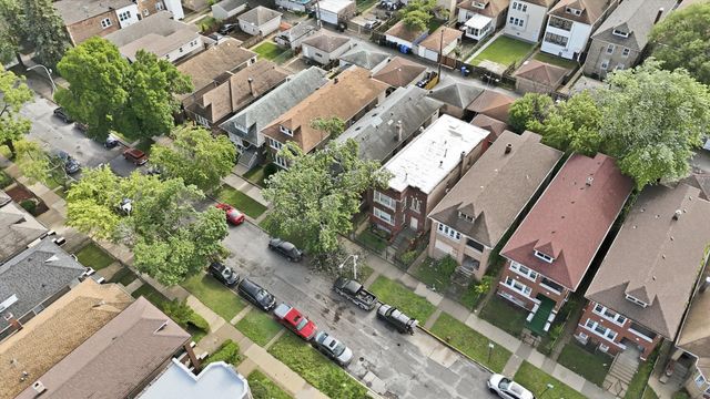 6734 S Maplewood Avenue, Chicago, IL 60629