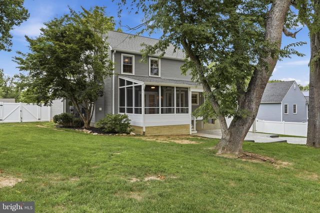 48 FENWAY DR, Charles Town, WV 25414