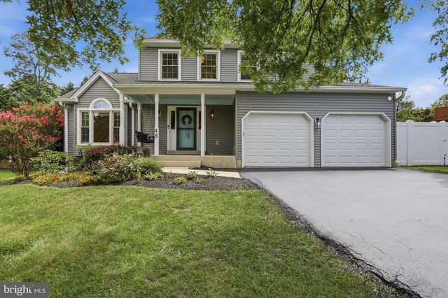 48 FENWAY DR, Charles Town, WV 25414